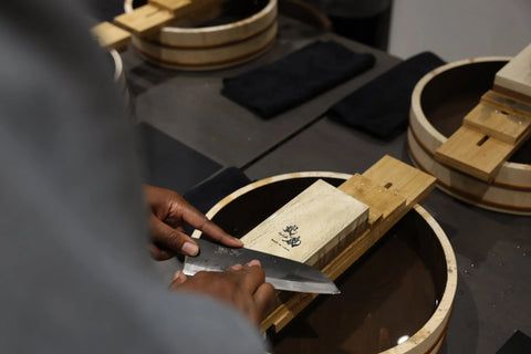Der saisonale Wechsel und die Seele japanischer Handwerkskunst – Warum der Herbst die perfekte Zeit zum Schärfen ist