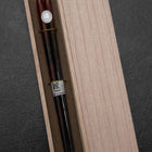 Rokkaku Akira (hexagon) Rote Lackierte Essstäbchen 215mm mit Paulownia-Holzbox-[Musashi]-[Japan-Küchenmesser]