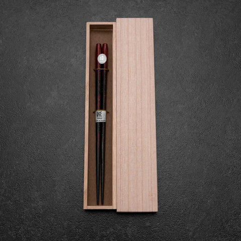 Rokkaku Akira (hexagon) Rote Lackierte Essstäbchen 215mm mit Paulownia-Holzbox-[Musashi]-[Japan-Küchenmesser]