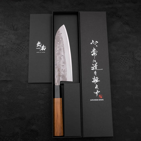 Santoku Blue Steel #2 Edelstahlummantelung Nashiji Büffelhorn und Teakholz Griff 165mm-[Musashi]-[Japan-Küchenmesser]