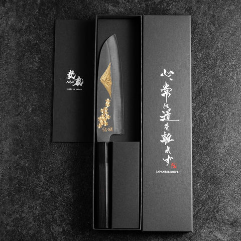 Santoku Blue Steel #2 Kurouchi Chokin Sakura-Fuji Büffelhorn und Ebenholz Griff 165mm-[Musashi]-[Japan-Küchenmesser]