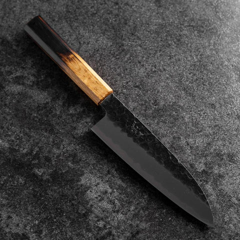 Santoku Edelstahlummantelung AUS-8 Kurouchi Tsuchime Yaki Urushi Griff 170mm-[Musashi]-[Japan-Küchenmesser]